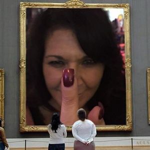 Meet your Posher, Yvette